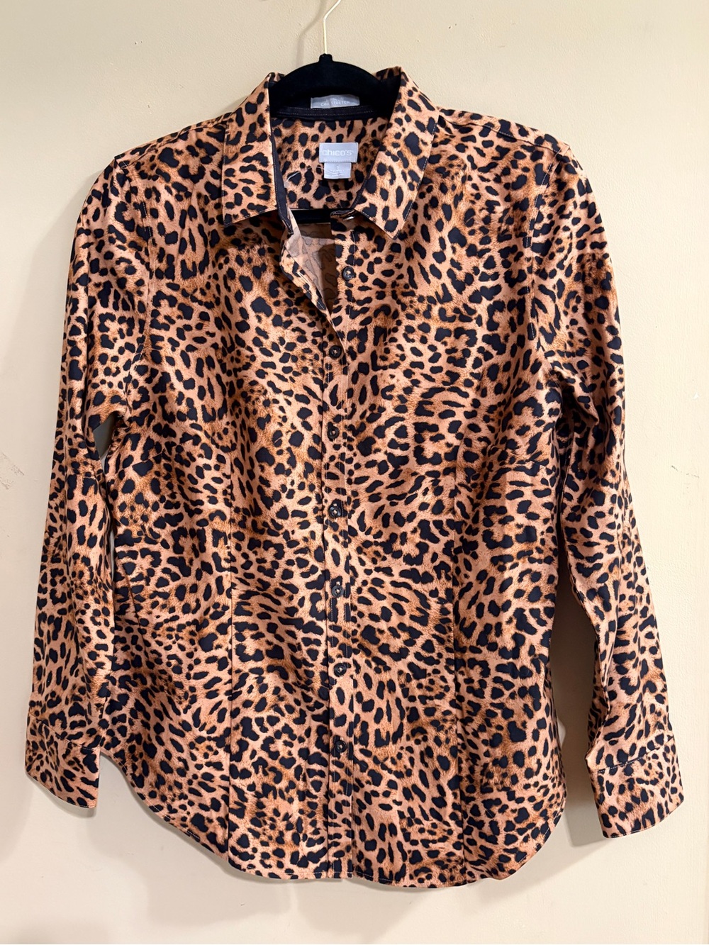 Chico's Leopard Print No-Iron Shirt in Brown and Black Medium/8